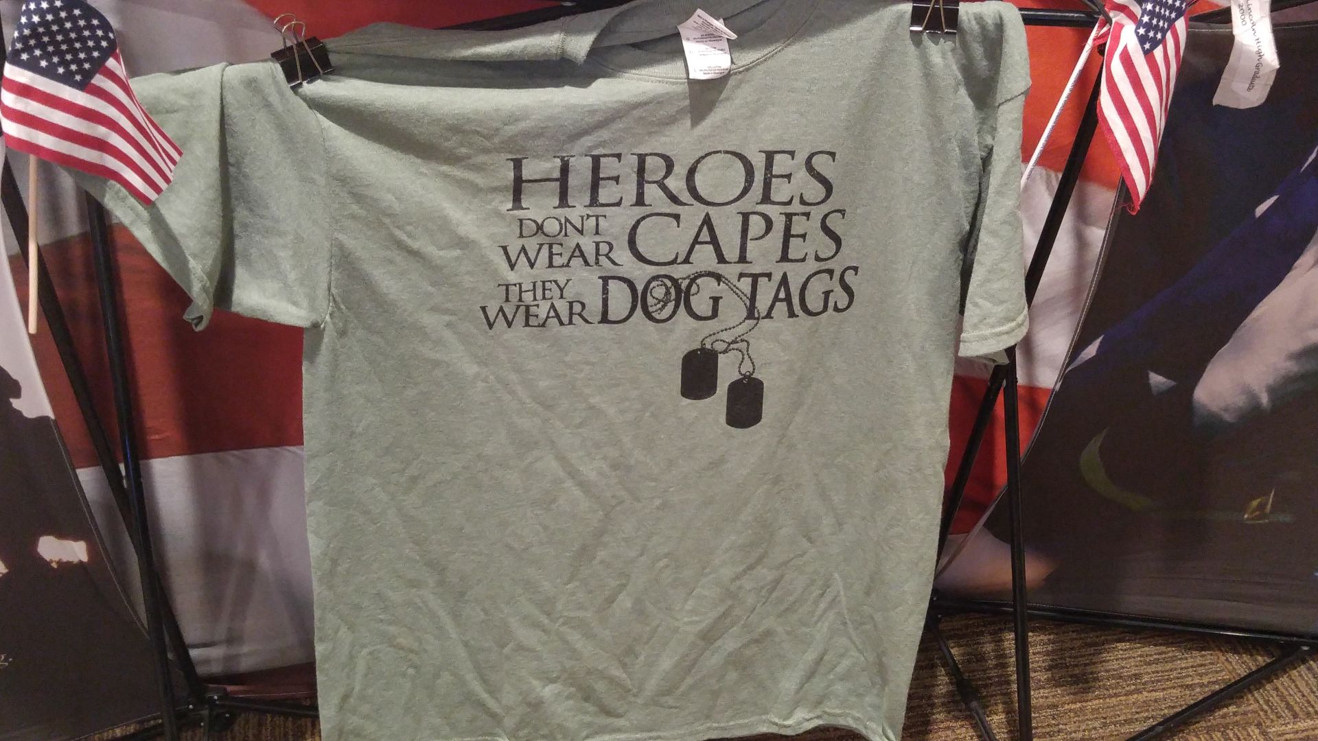 T-Shirt